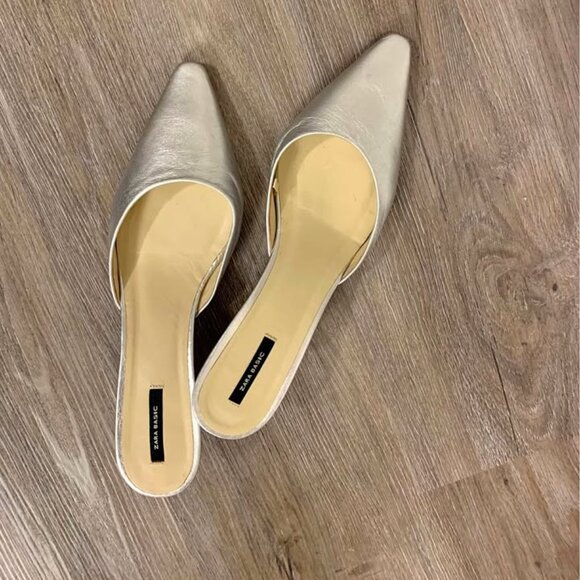 Zara size 41 (9.5-10) silver shoe / mule - Picture 1 of 4